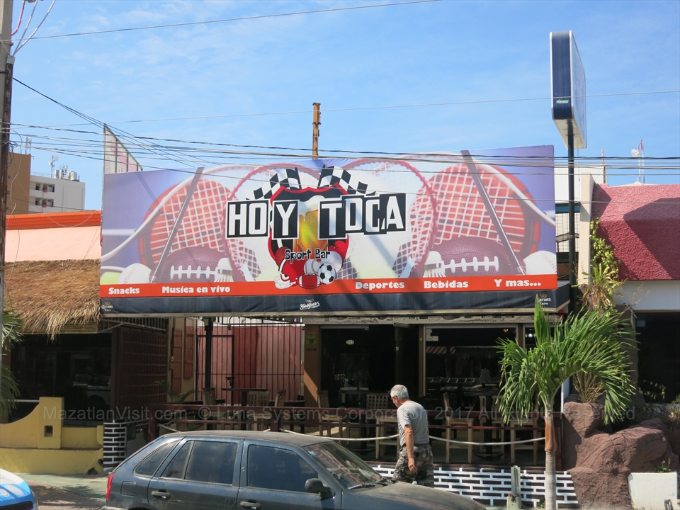 Hoy Toca Sports Bar in Mazatlán, Sinaloa, Mexico