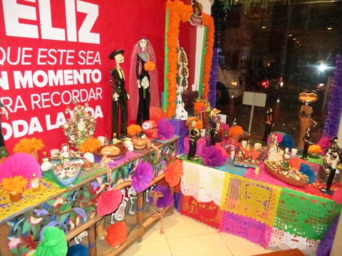 Day of the Dead altar at Panama restaurant in Mazatlán